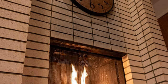 flue in fireplace